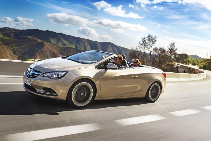  Opel Cascada 2012 года  (фото 38 из 83)